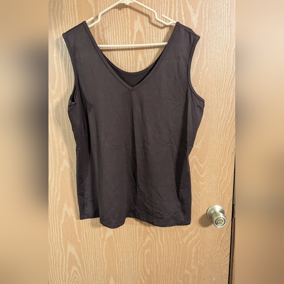 CJ Banks Tops - NWOT - CJ Banks - Brown V-Neck Tank - 1X